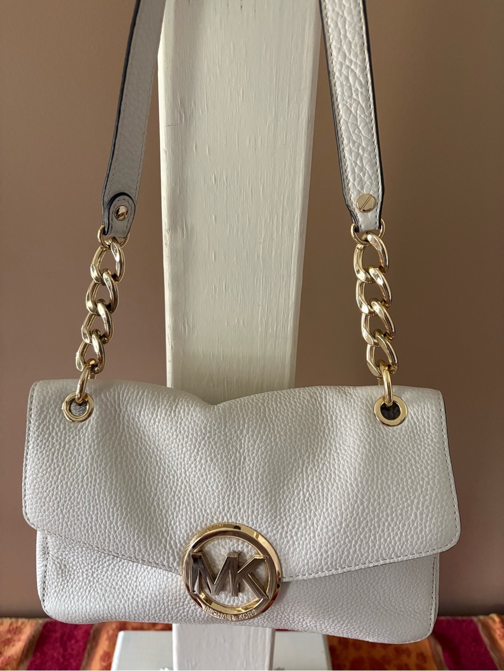 Michael Kors White Pebbled Leather Shoulder Bag with Gold Chain